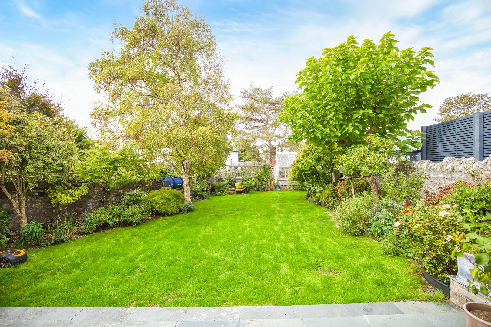 25 Cwrt-Y-Vil Road, Penarth, Vale of Glamorgan, CF64 3HP